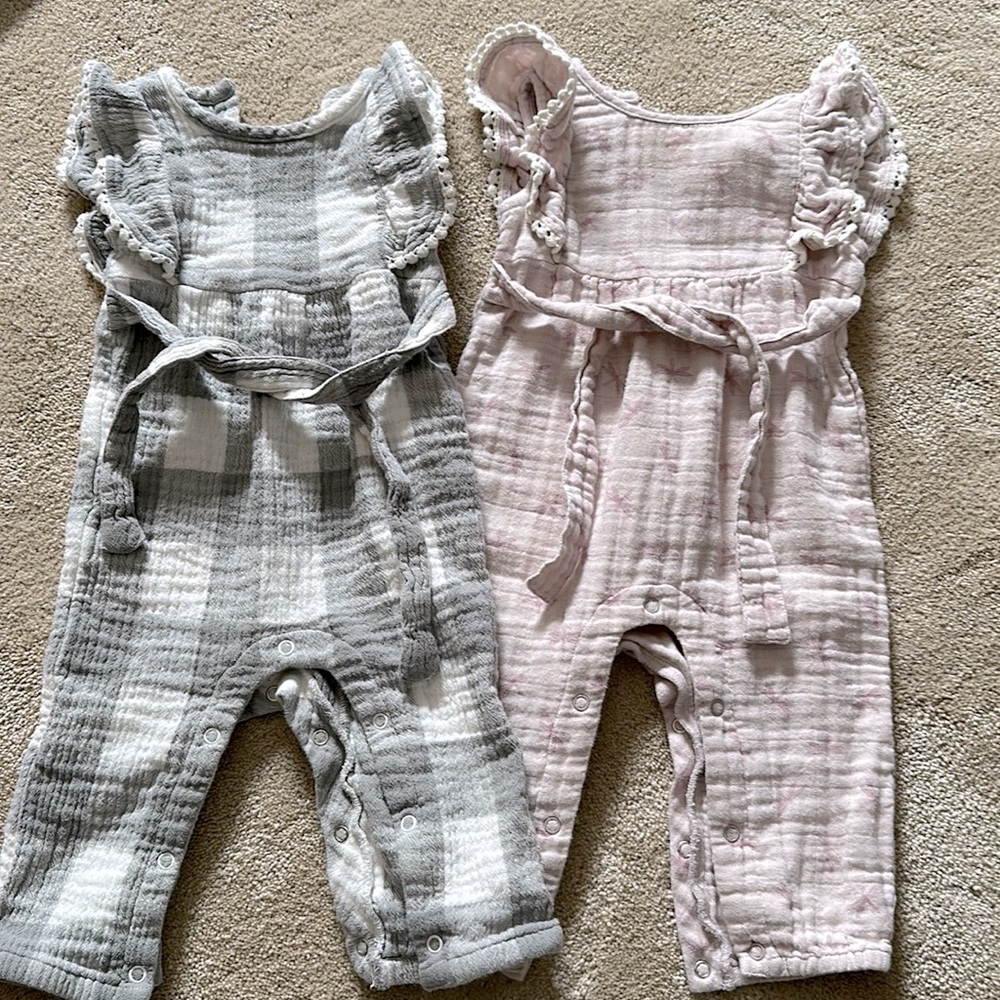 City Mouse 9-12mo baby girl jumper short sleeve one-piece. Set of 2